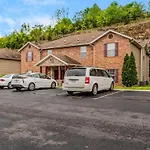 Lake Cove Condo - Fun In Every Direction! Remodeled And Ready!