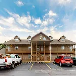 Fall Creek Resort & Pond View Retreat