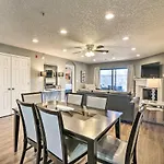 Pet-Friendly Branson Getaway With Private Patio!