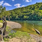Resort Condo In Branson With Mountain And Lake Views!