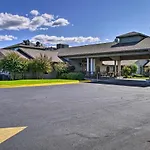Resort Condo In Branson With Mountain And Lake Views!