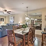 Inviting Branson Condo With Resort Amenities!