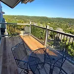 Treehouse Condos - Branson