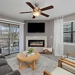 Hadley\'S Place At Pointe Royale, Pristine 2 Bed 2 Bath Condo