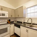 3Br Condo With Recliners - Central Location - Free Tickets Included - Fc39-2