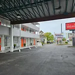 The Retro Hotel