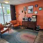 The Retro Hotel
