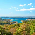 The Bluffs Lakeview
