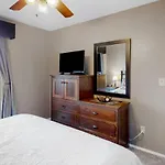 Woodpecker Lane Retreat