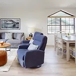Waterview Oasis