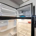 2Br Walk-In Condo - Near The 76 Strip - Free Wifi - Pool - Free Tickets Included - Clb-3