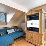 Black Walnut With Loft-- 409