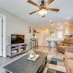 Branson Retreat With Pool Access About 3 Mi To Dtwn