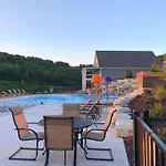 Chateau On The Cove