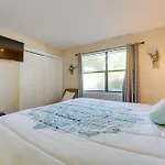 Branson Resort Condo By Lake Taneycomo With Pool!