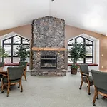 Thousand Hills Condo