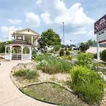 Savannah House Hotel