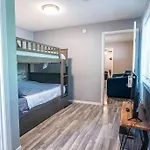 Indian Point Condo #18 At Tribesman Resort On Table Rock Lake Near Silver Dollar City, Branson