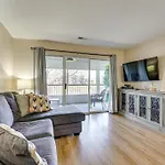 Branson Condo With Screened Porch 4 Mi To Lake!