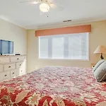 Branson Condo On Table Rock With Lake Views And Pool And Wifi Near Silver Dollar City