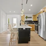 Willow - 99 Ridge Lane