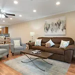 2Br Walk-In Condo - Near The 76 Strip - 2 Pools - Free Tickets Included - Fhf-11
