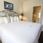 French Quarter Resort