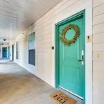 Quiet Condo With Patio 3 Mi To Dtwn Branson!