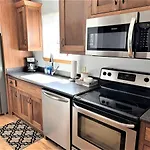 The Cove 8-3 By Sdc, Big Deck, Pool, Hot Tub, Lake View, No Stairs