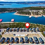 New Log Cabin, Pvt Hot Tub, Free Daily Activities, Shuffleboard, Arcade