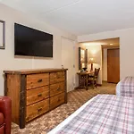 Lodge Of The Ozarks
