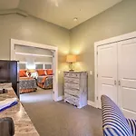 Branson Cottage With Pool Access About 2 Mi To The Strip