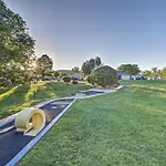 Stunning Table Rock Lake Condo Near Branson Strip!