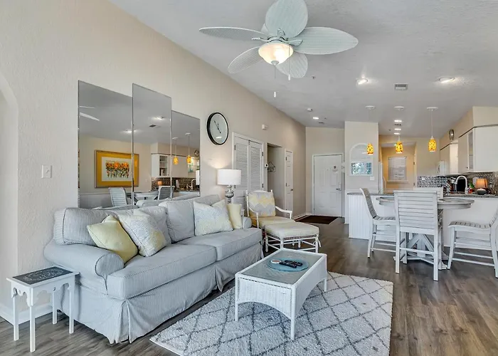 Golden Getaway Condo