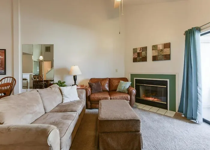 Bella Restare - Amenities Walking Distance