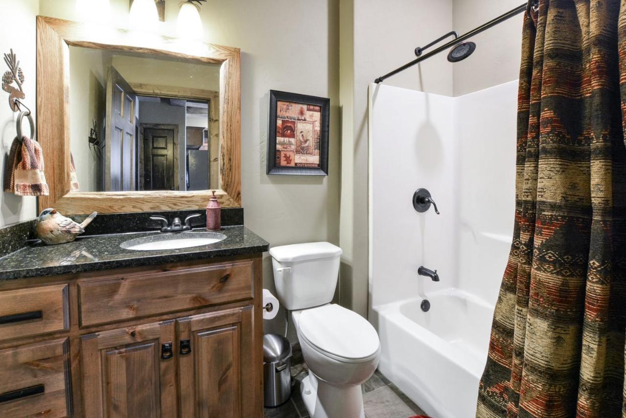 Watermill Cove Luxury Lakefront 2mi To Silver Dollar Huge Pool Branson