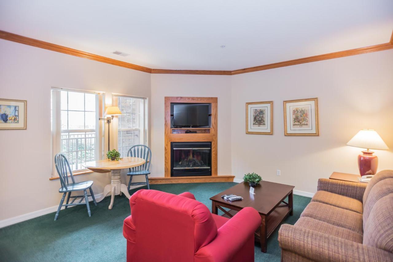 Beautiful Palace View 1br Standard Holiday home Branson