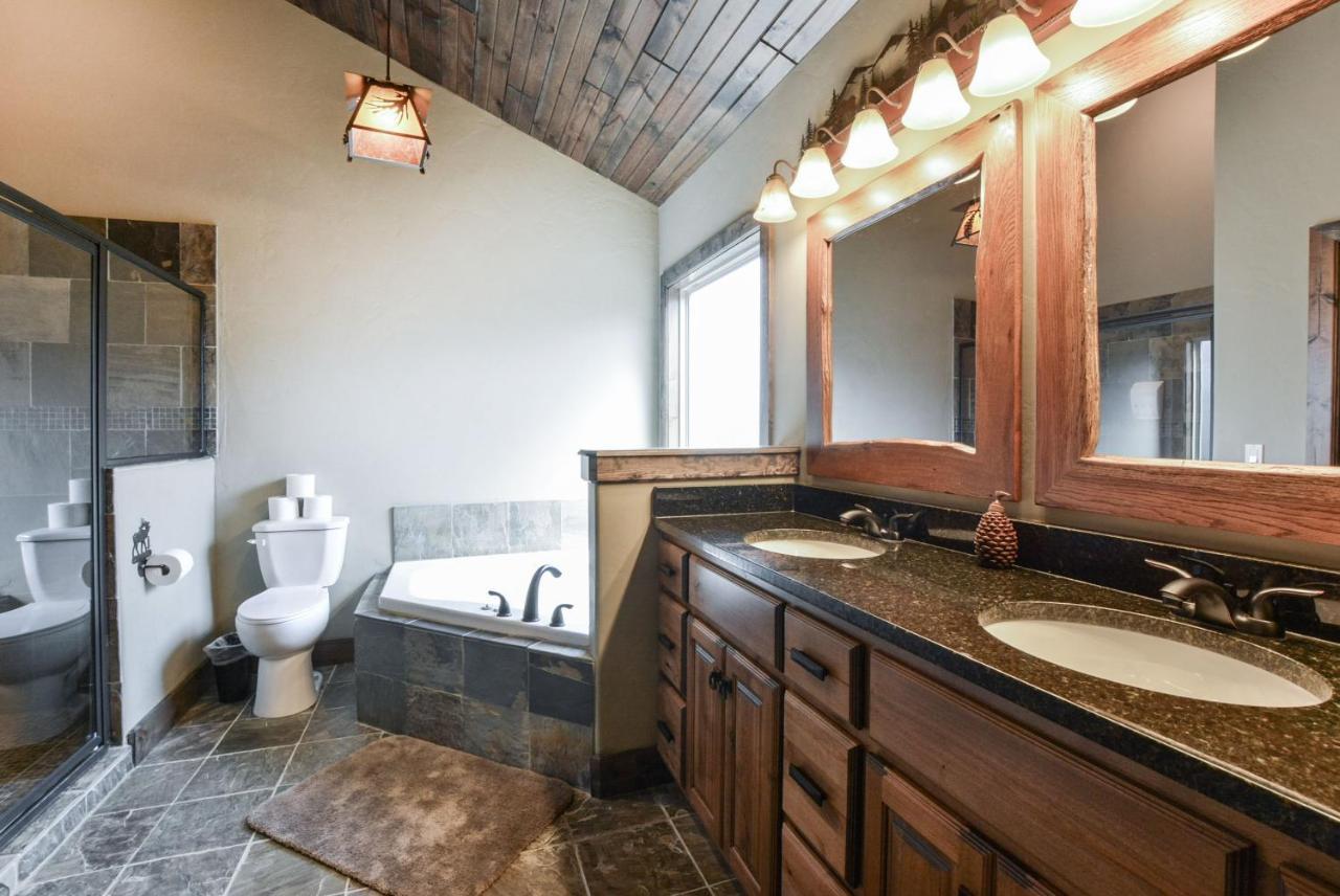 Holiday home Watermill Cove Luxury Lakefront 2mi To Sdc Free Amenities Huge Pool