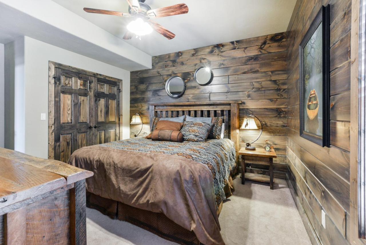 Holiday home Watermill Cove Luxury Lakefront 2mi To Sdc Free Amenities Huge Pool Branson