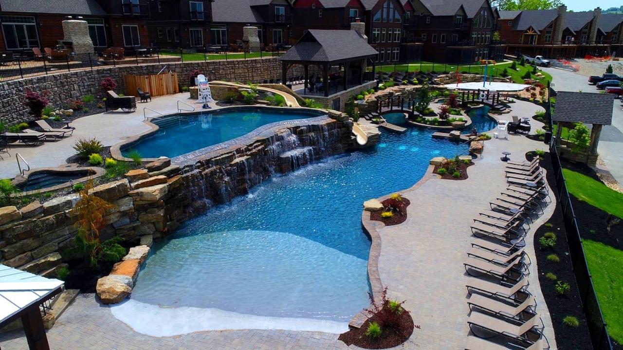 Holiday home Watermill Cove Luxury 8bed 8ba Lakefront Huge Pool 2 Miles To Sdc Minigolf Branson