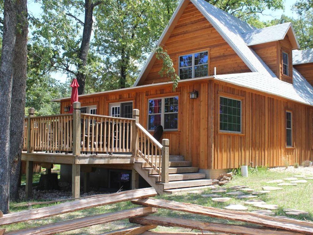 Holiday home Watermill Cove Lakefront 2 Mi To Silver Dollar Pools Mini Golf