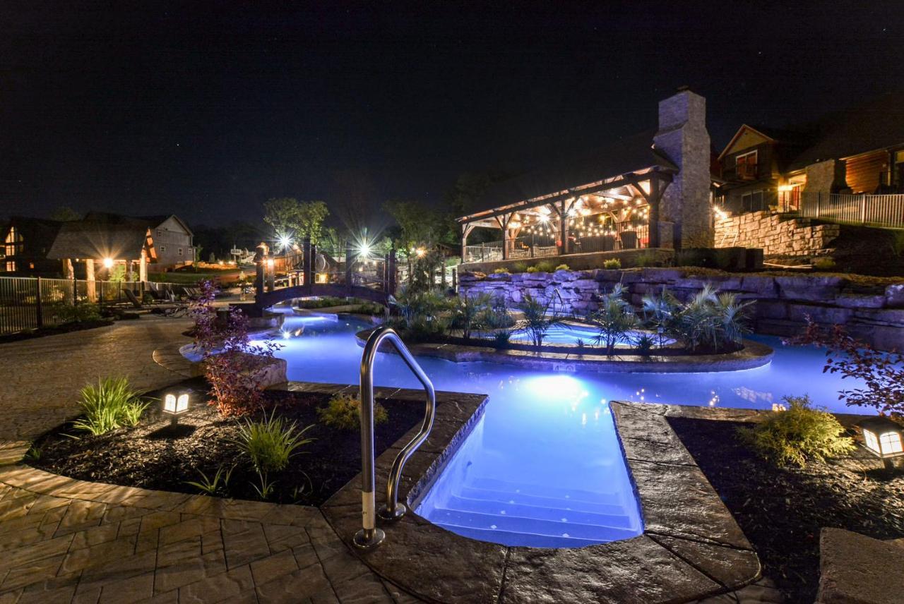 Watermill Cove Luxury Lakefront By Silver Dollar Theatre Pool Lazy River Holiday home