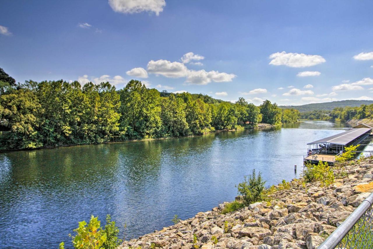 With Taneycomo Access! *