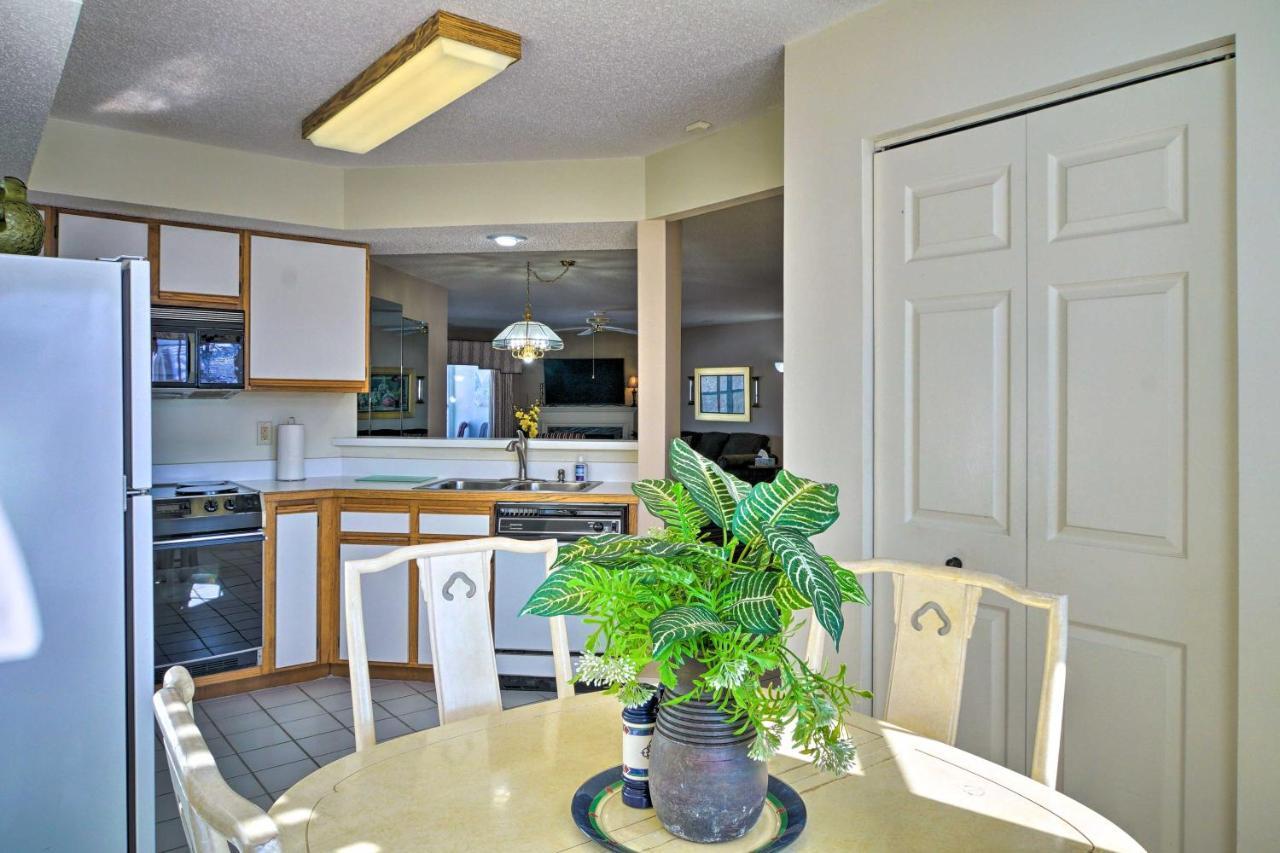 Cozy 2nd-floor - 3 Miles To 76 Strip! Apartment Branson