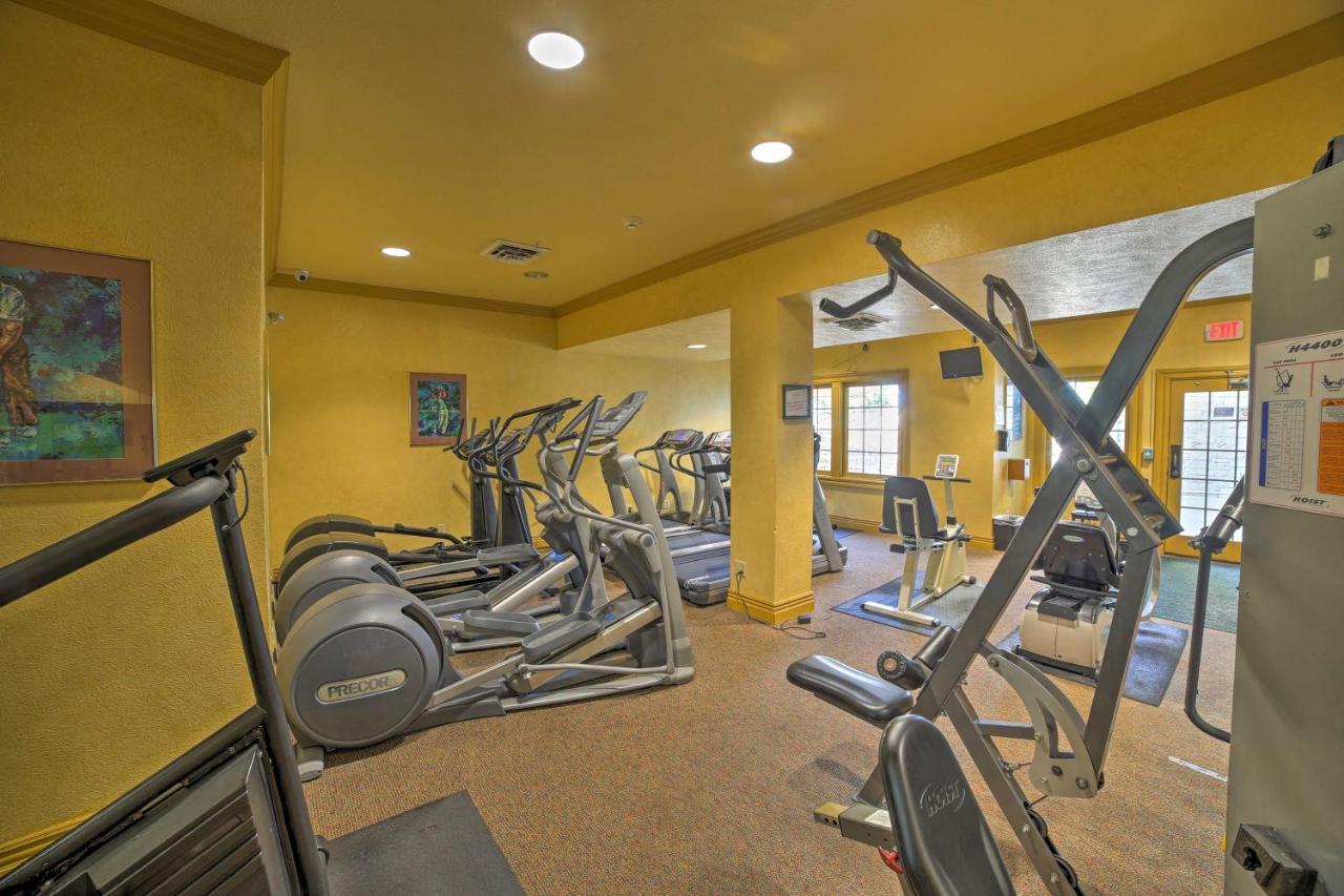 Lavish Escape With And Access Apartment Branson