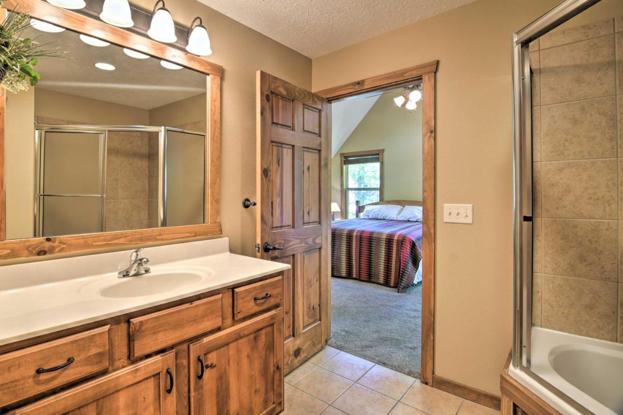 Refined Near Silver Dollar City! Holiday home Branson