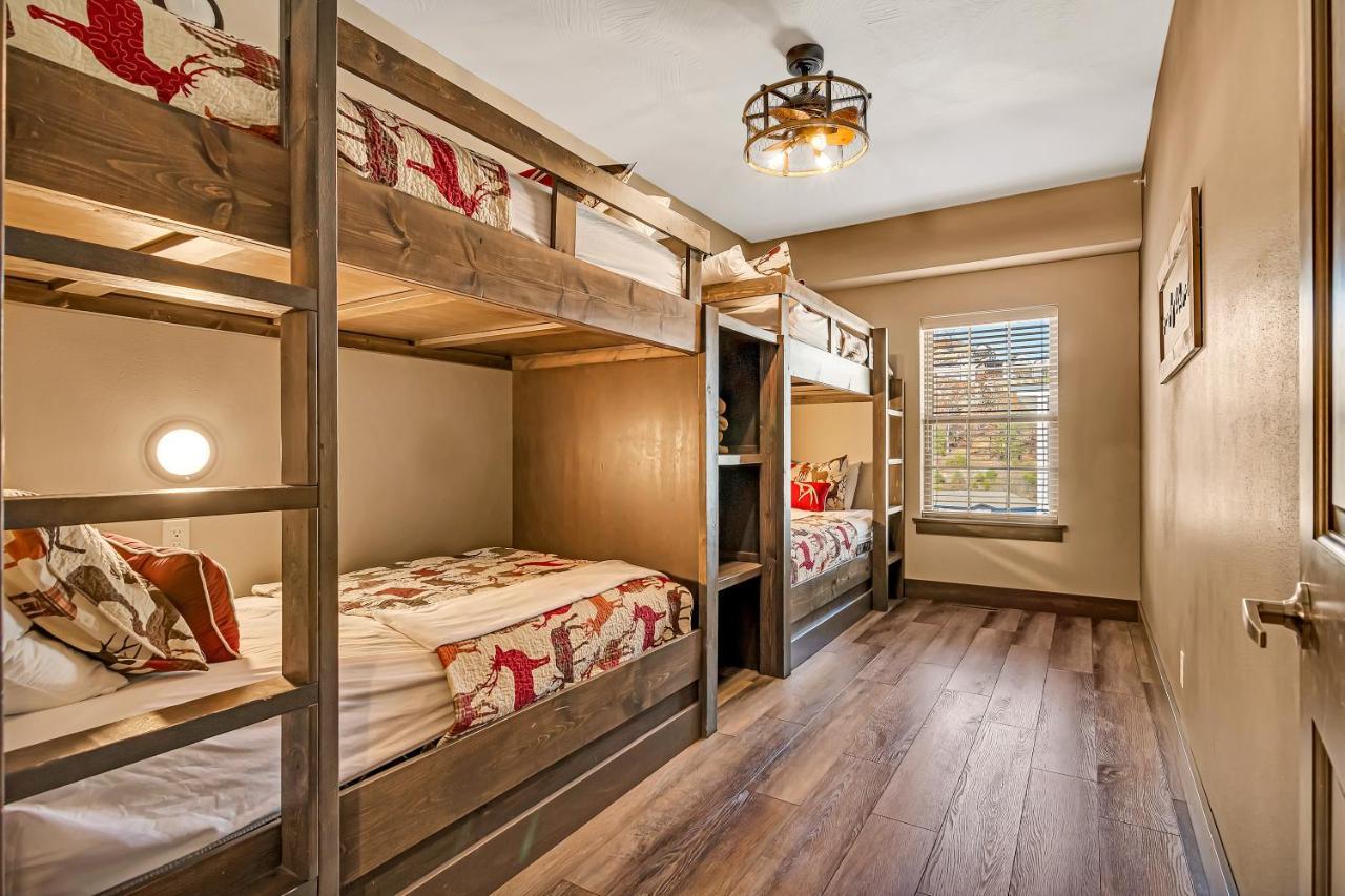 Lakefront Haven Holiday home *