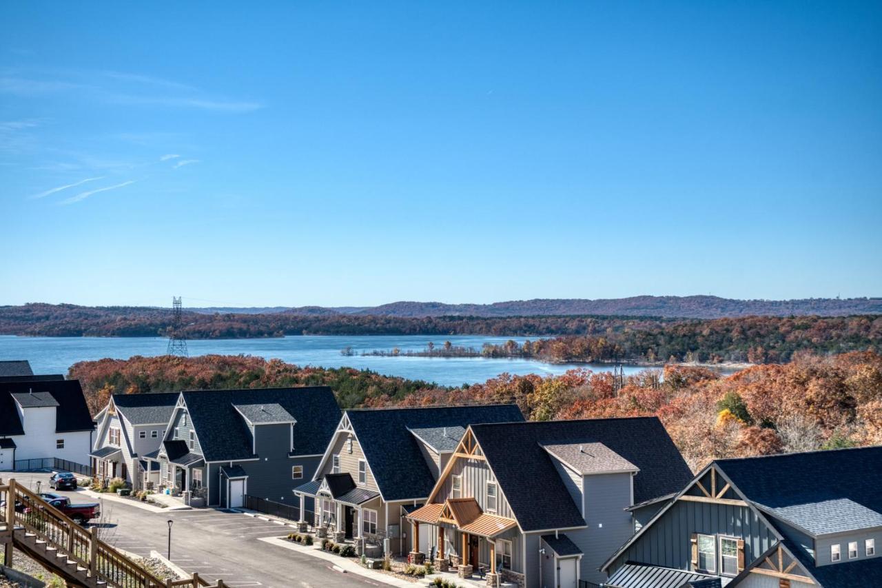 Holiday home Lakefront Haven *