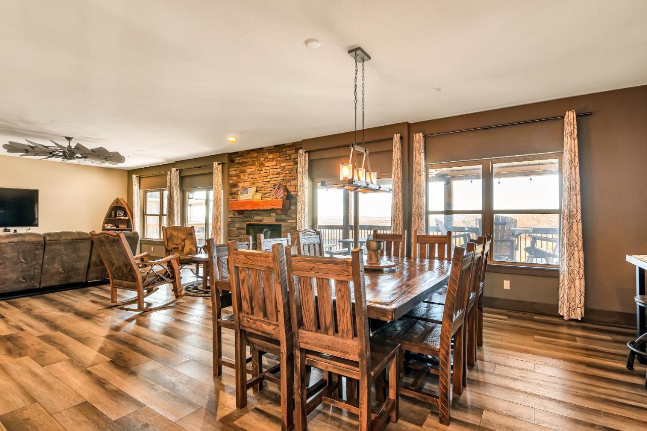 Holiday home Lakefront Haven