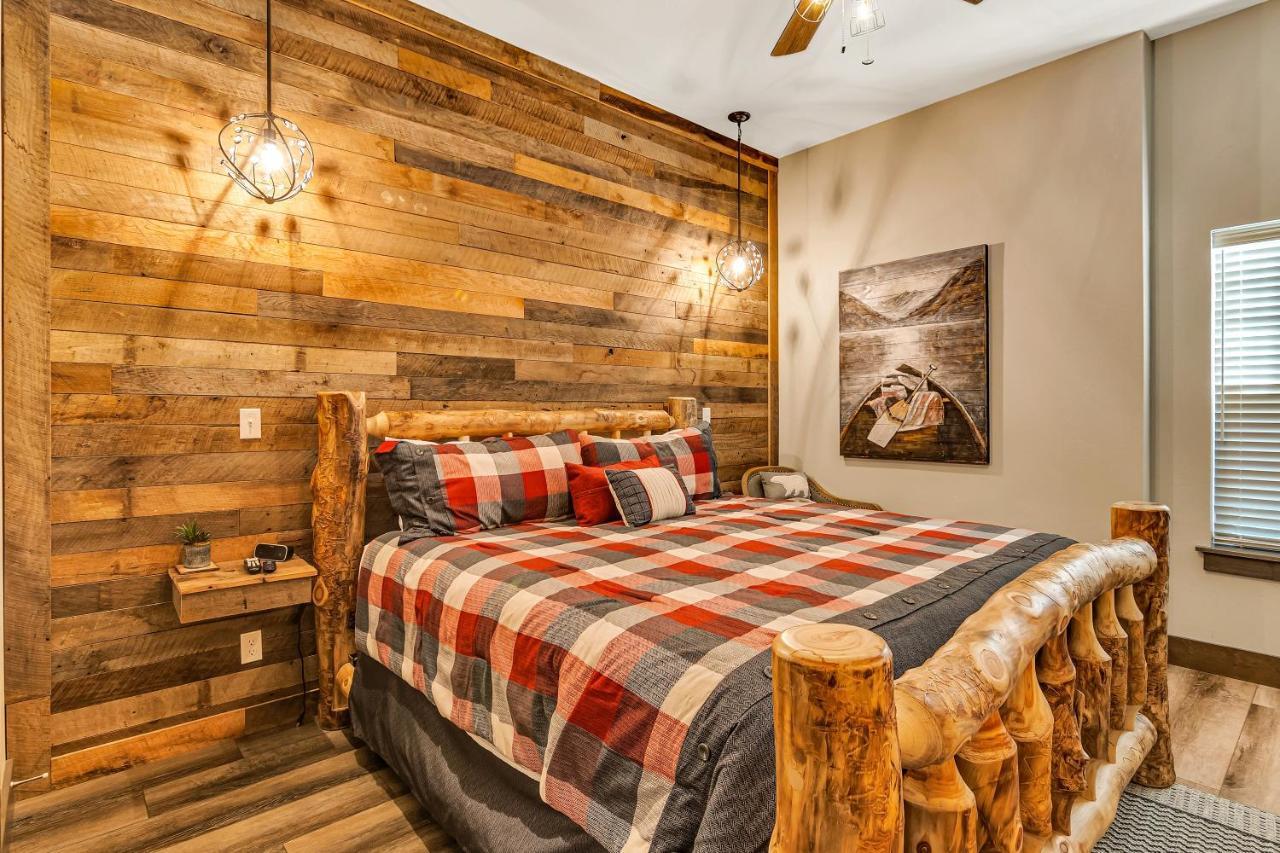 Lakefront Haven * Branson